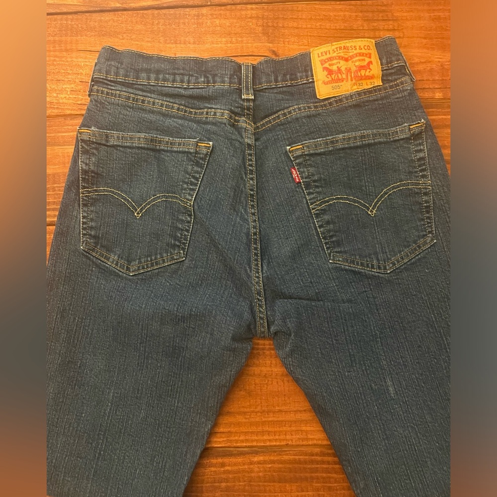 Levi's Straight Leg Men's Jeans in Blue Denim